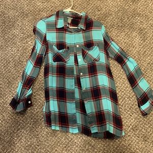 Teal and red flannel button up. SIZE S.